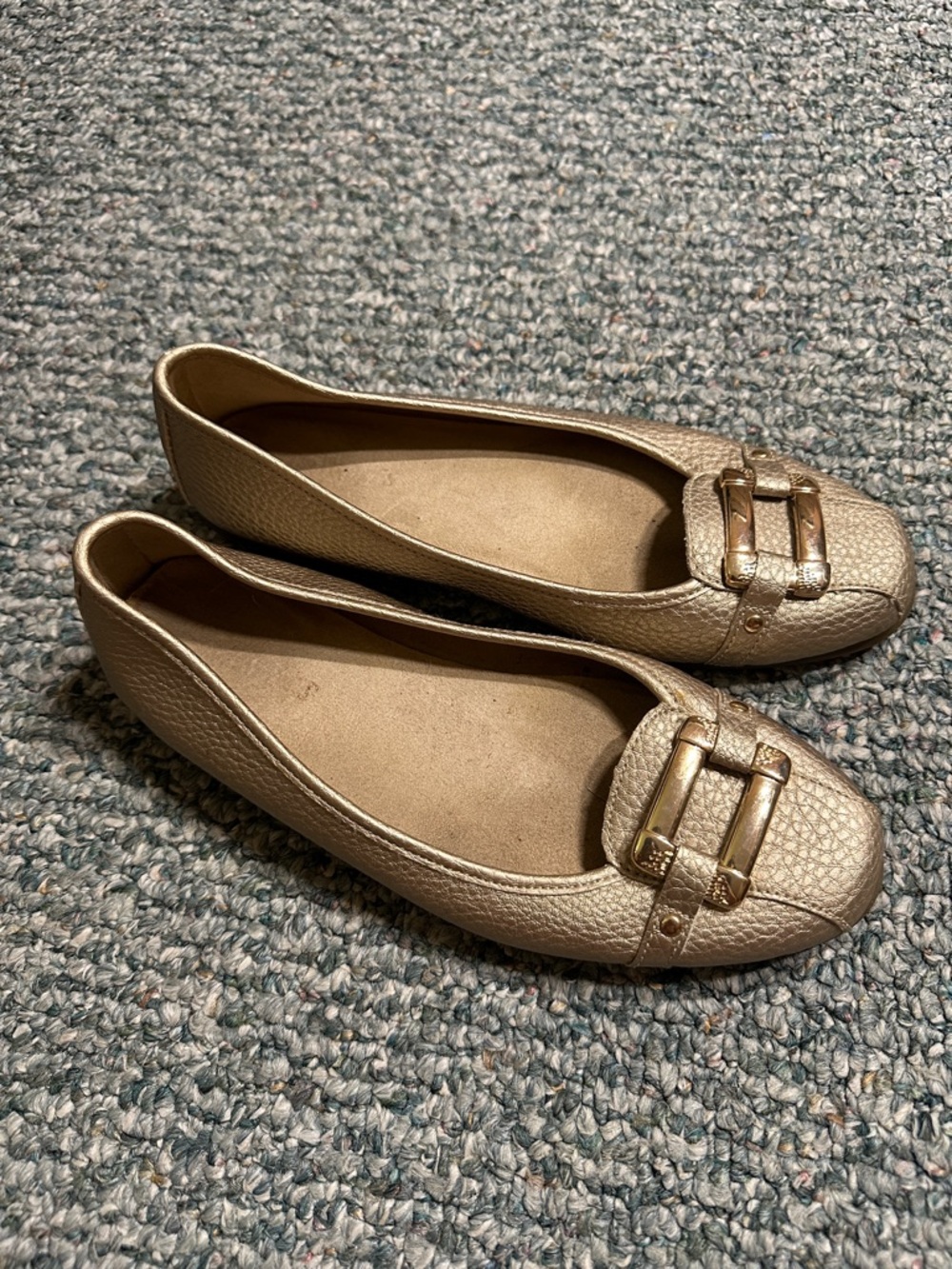 EUC Vintage Y2K Metallic Gold Ballet Flats with Decorative Buckle